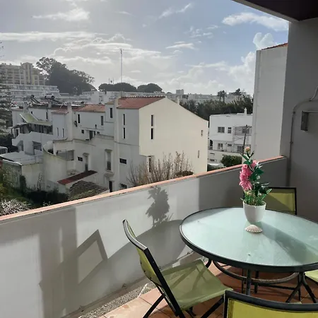 Ourasea Апартаменти *