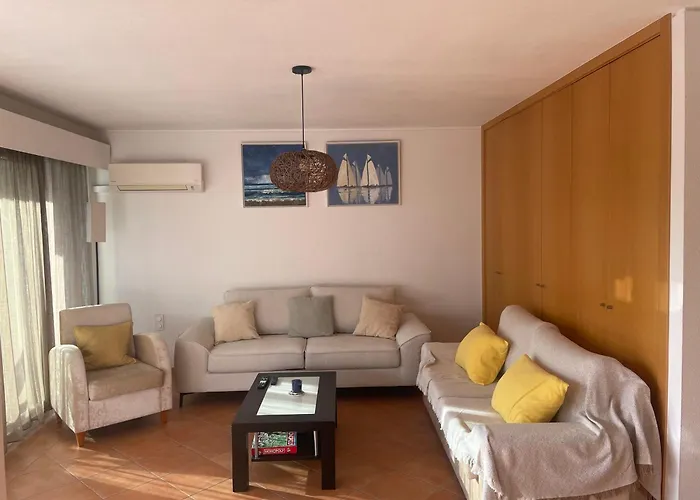 Ourasea Apartamento *